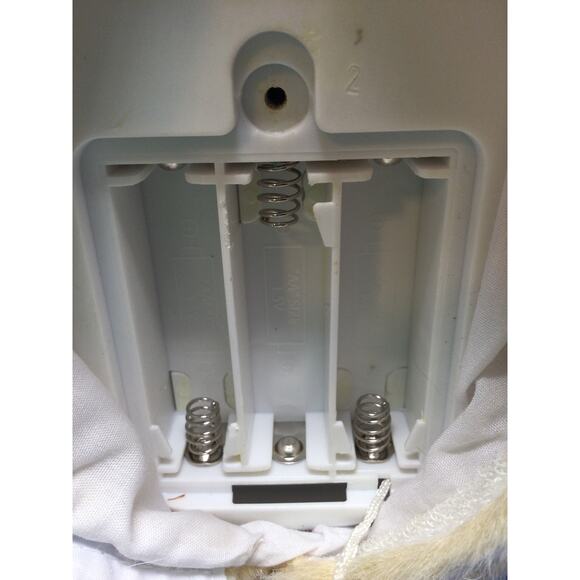 Pound Puppies 2004 battery Operated with Tags - Picture 11 of 12